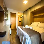 Estudio Organizado E Confortavel No Unico Barra
